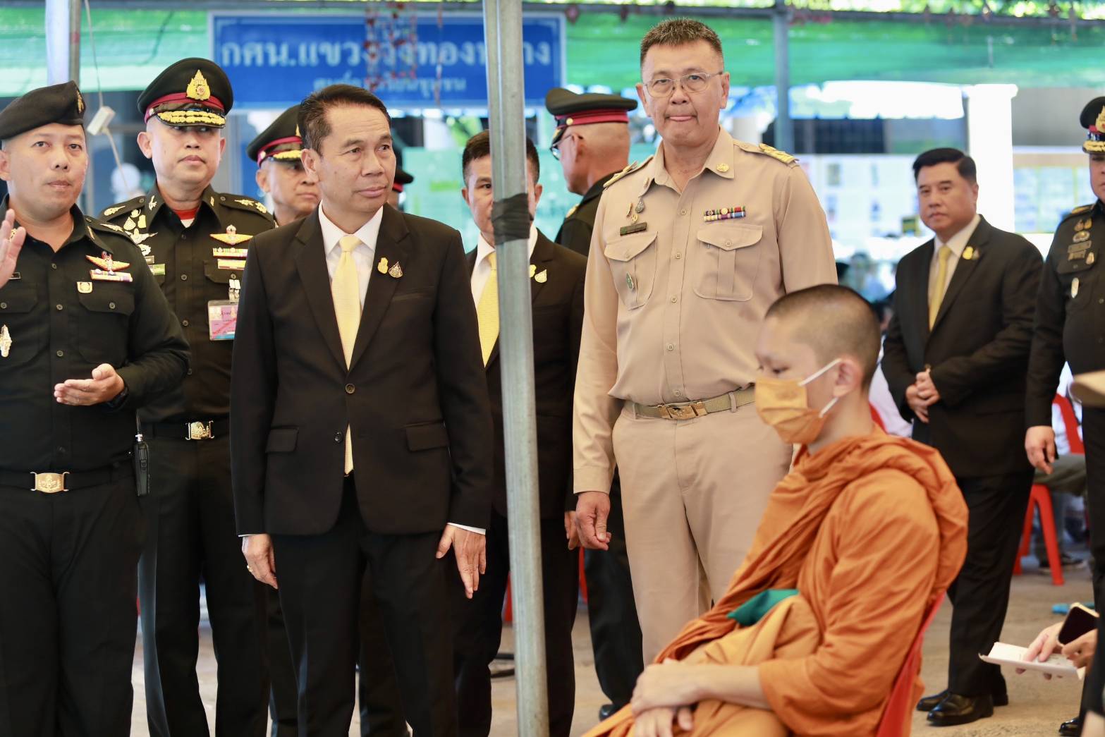 "บิ๊กทิน" ตรวจเยี่ยมเกณฑ์ทหารวันแรก ย้ำรัฐบาลชุดใหม่ดูแลไม่ให้เสียสิทธิ์การศึกษา ช่วยเรื่องอาชีพ เตือนขบวนการด้อยค่าทหารให้เลิก