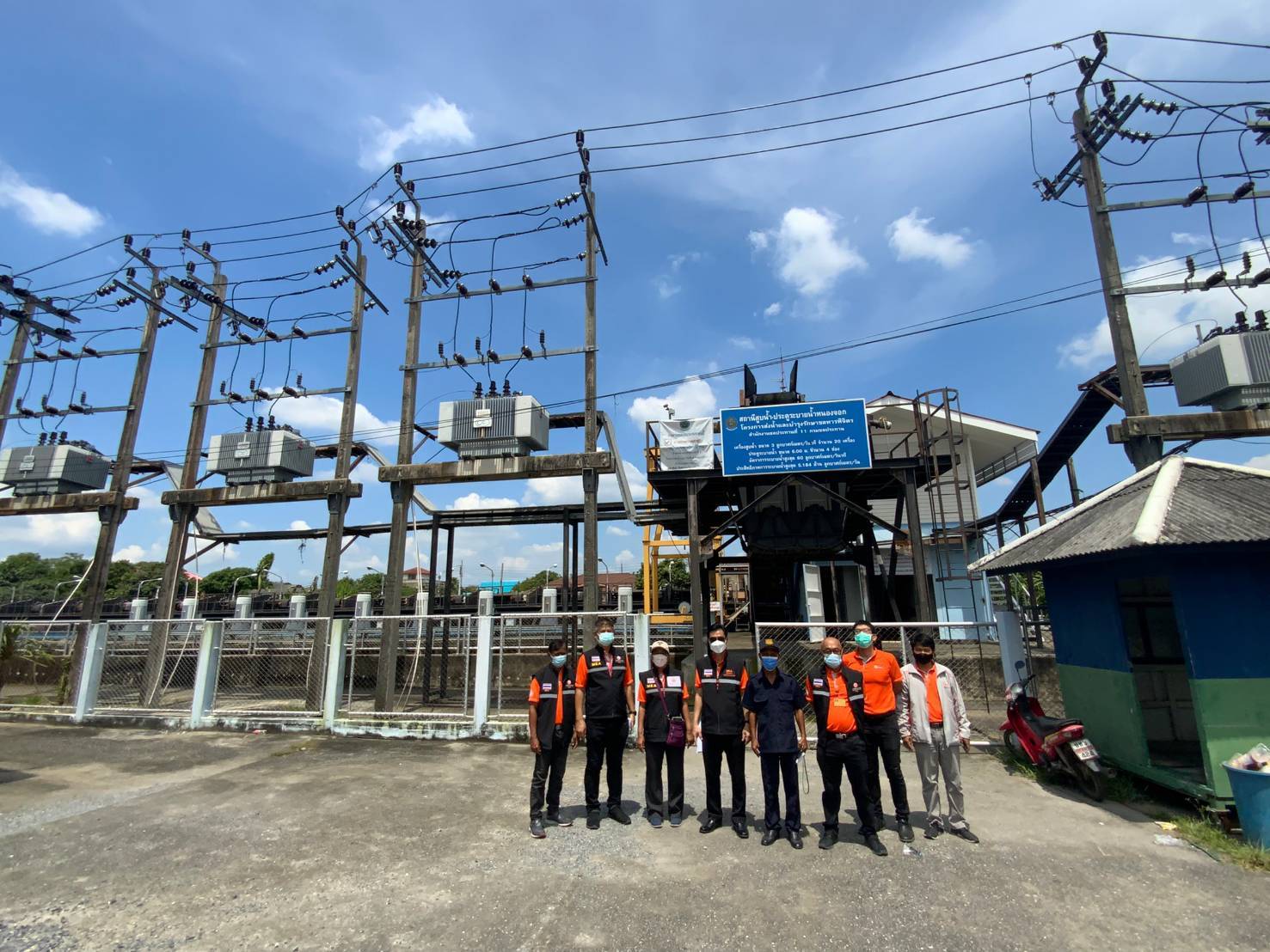 MEA ร่วมกับ สหภาพแรงงานฯ ลงพื้นที่ตรวจสอบระบบไฟฟ้าสถานีสูบน้ำหนองจอก 