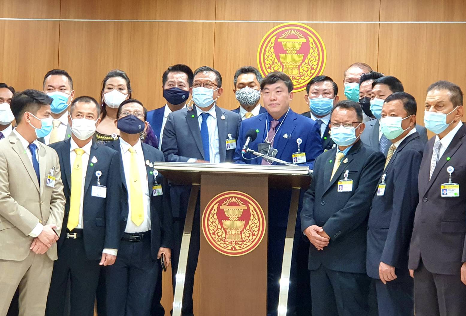  "ภูมิใจไทย" ร้องศาลปกครองคุ้มครองชั่วคราว ปม "กทม." เตรียมขึ้นค่าโดยสารรถไฟฟ้าสายสีเขียว