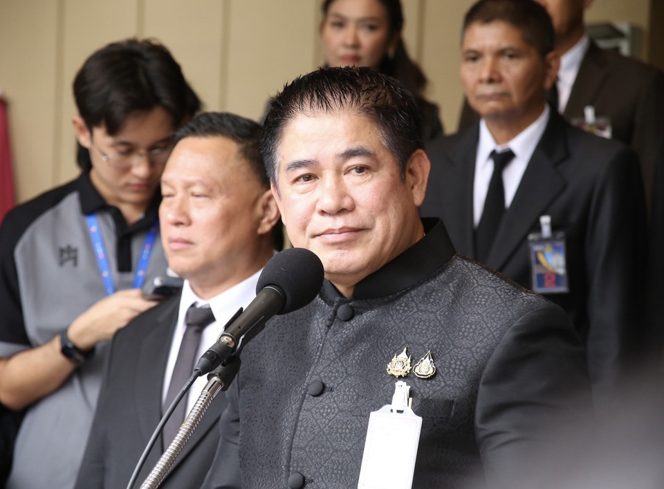“ธรรมนัส” เตรียมสางปัญหาวงการกีฬา หลังนักกีฬาแบดมินตัน ถอนตัวซีเกมส์ จ่อตั้ง “อนุดิษฐ์“ รับเรื่องร้องเรียน พร้อมคุย “หมิว พรปวีณ์" วันนี้