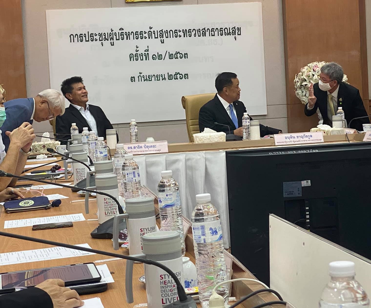 โปรดฟังอีกครั้ง! “หมอธีระวัฒน์” จี้เจาะเลือดตรวจโควิด เร็ว-ถูก ตรงจุด 
