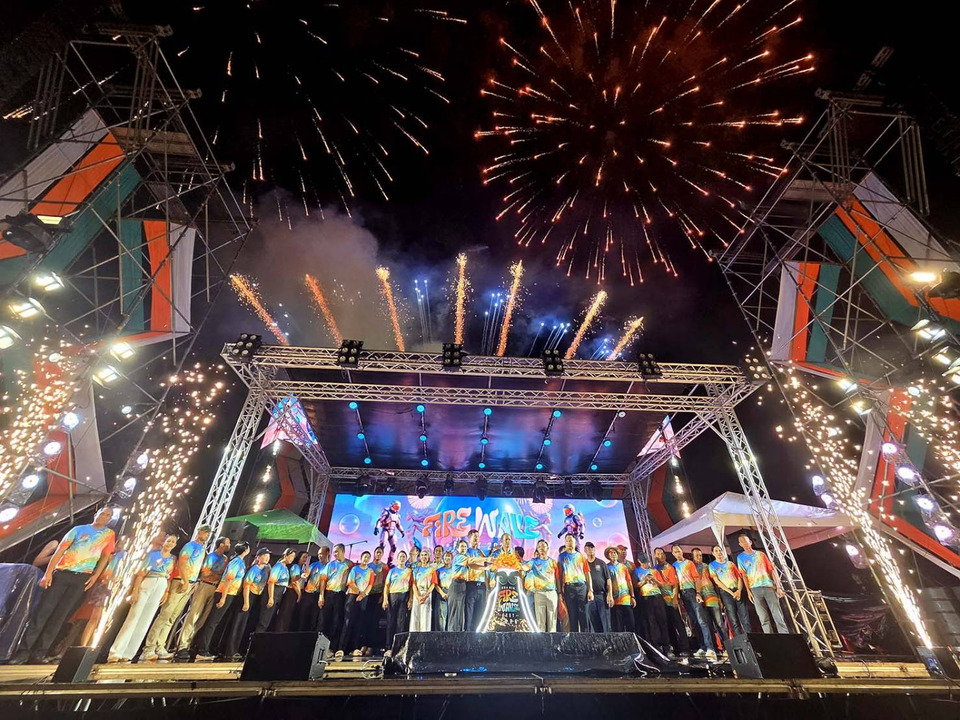 หัวหินจัดใหญ่ “Hua Hin Fire Wave Fest 2026” ผู้ว่าฯ เปิดงาน โชว์พลุ-คอนเสิร์ตริมทะเลสุดอลังการ 