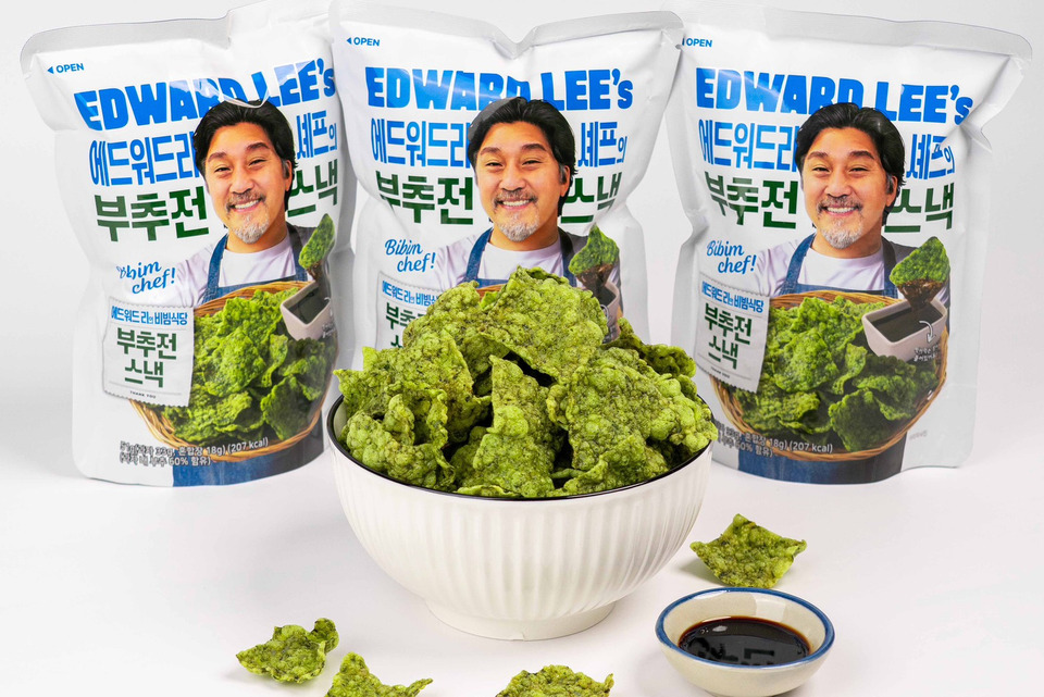   ‘Shout Snacks ’กุยช่ายกรอบเจ้าดังสัญชาติไทย โกอินเตอร์รุกตลาดเกาหลีใต้ ผนึก GS25 เชฟชื่อดัง ‘เอ็ดเวิร์ด ลี’ วางขาย 18,000 สาขาทั่วปท.
