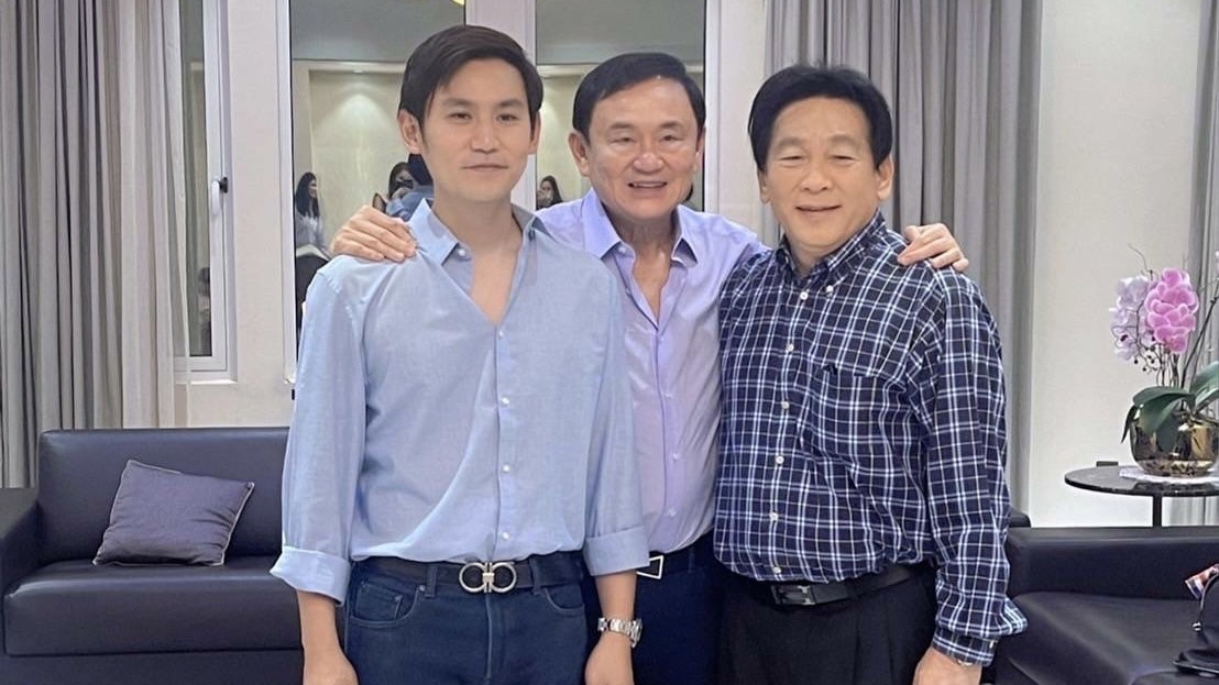 'ชาญยุทธ' แกนนำเสื้อแดงภาคตะวันออก บินหา 'ทักษิณ' เตรียมส่งลูกชายลง สส.เพื่อไทย 