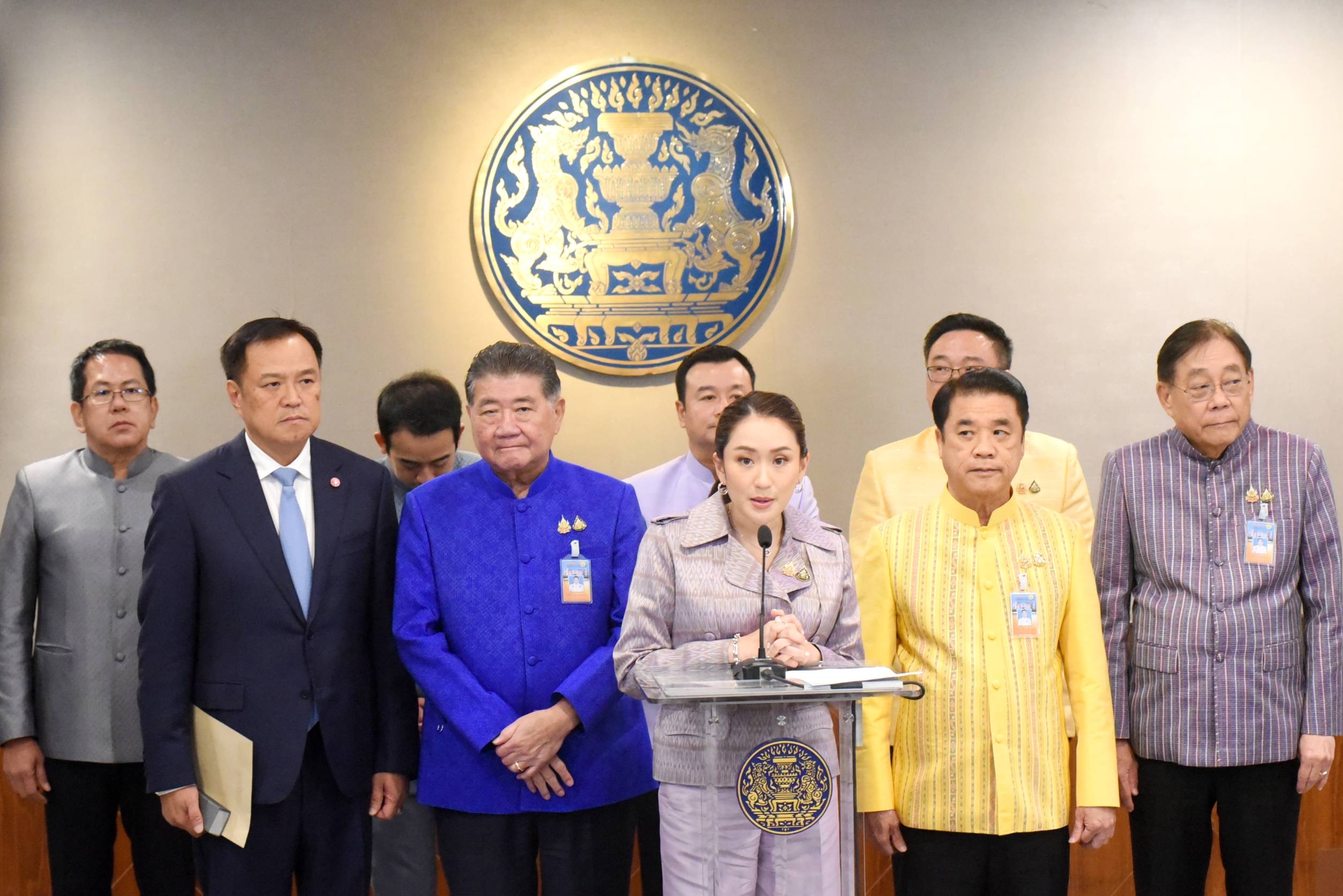 ครม. อนุมัติงบกลาง 3 พันล้าน ช่วยน้ำท่วม กำชับลดขั้นตอนเอกสารให้เงินถึงมือประชาชนเร็วที่สุด