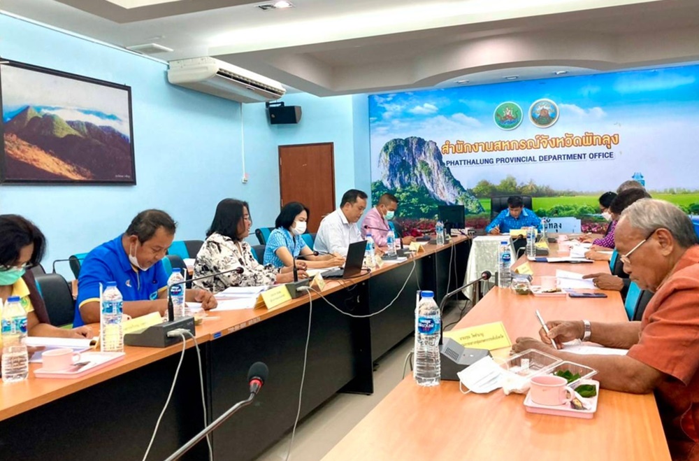 กพส.พัทลุง ไฟเขียวเงินกู้ 6.34 ล้าน เสริมทุนดำเนินธุรกิจ 3 สหกรณ์