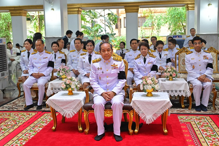 วธ. จัดพิธีเจริญพระพุทธมนต์-ทำบุญตักบาตร เนื่องในวันคล้ายวันพระราชสมภพ กรมสมเด็จพระเทพรัตนราชสุดาฯ