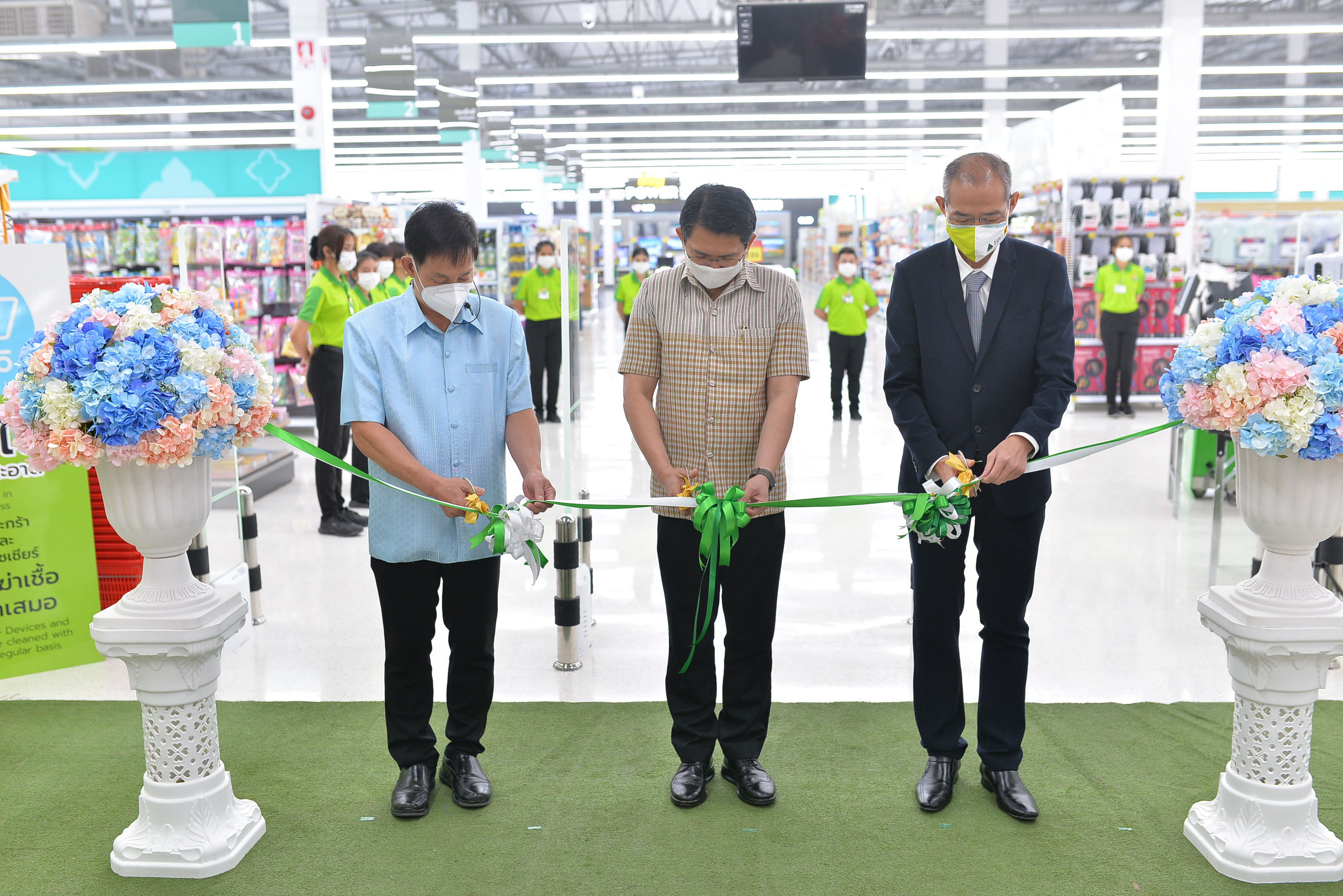 ดีเดย์ เปิด “บิ๊กซี ซูเปอร์เซ็นเตอร์ สาขาบ่อวิน จ.ระยอง”รับเศรษฐกิจในพื้นที่อีอีซี ตอกย้ำจุดเด่นสินค้าราคาประหยัดคุ้มค่าและคุณภาพดี 