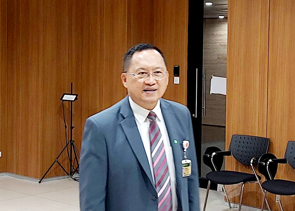 "วันชัย"เผยกมธ.ไม่ติดใจกฤษฎีกาปรับเนื้อกม.ประชามติ ยอมรับอำนาจชี้ขาดยังอยู่ที่ครม.