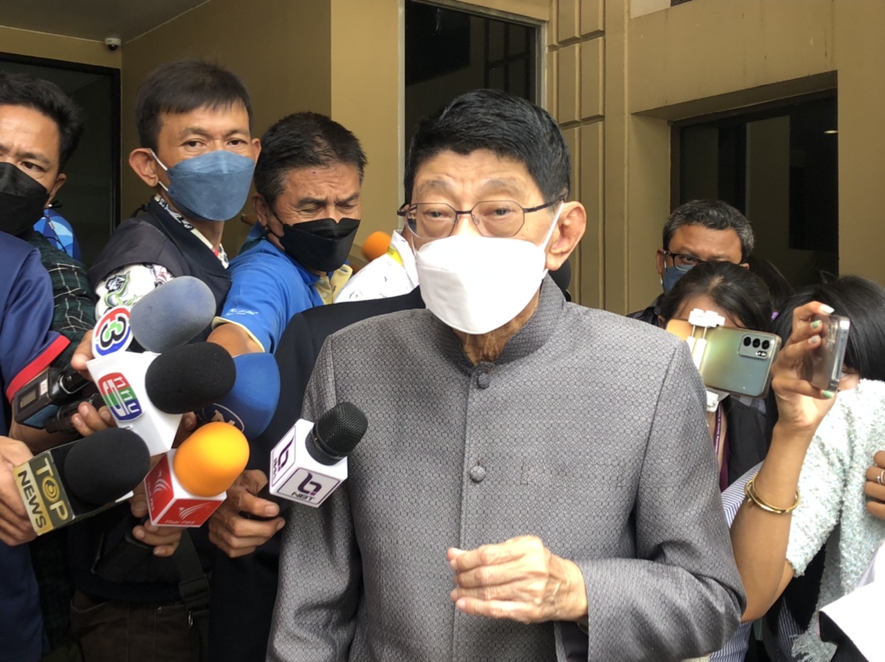 “วิษณุ” แจง ไม่ได้ให้เลขาฯสมช.แก้ปัญหาเศรษฐกิจ แต่มาวางโครงสร้างการทำงาน