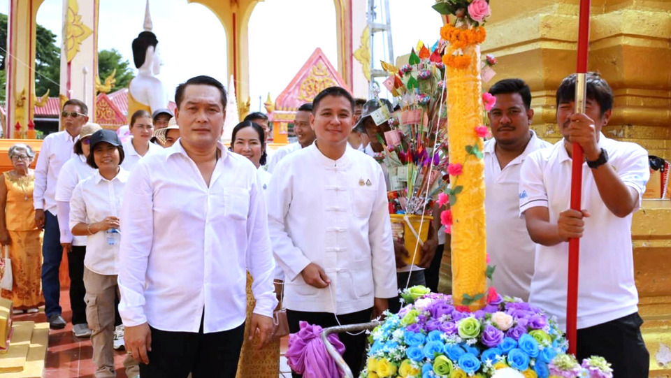 อบต.เอกราช จัดแห่เทียนพรรษา 2569 ยิ่งใหญ่ สืบสานพระพุทธศาสนาและวัฒนธรรมไทย