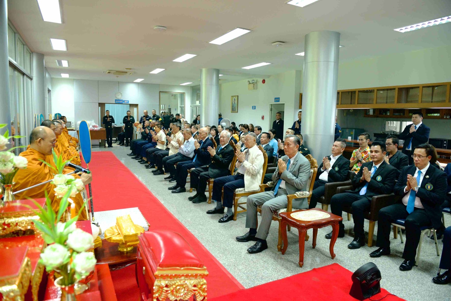 "พล.อ.บุญสร้าง​" นำทีมพิธีทำบุญ​ในโอกาสก่อตั้งมูลนิธิคลังสมอง​ วปอ.​ เพื่อสังคม​ ครบ 22 ปี 