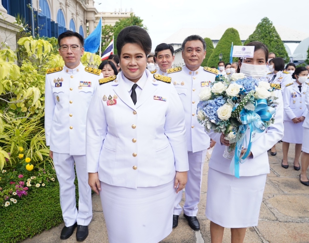 "รมว.อว." นำทีมคณะผู้บริหารร่วมพิธีเฉลิมพระชนมพรรษา "พระพันปีหลวง"