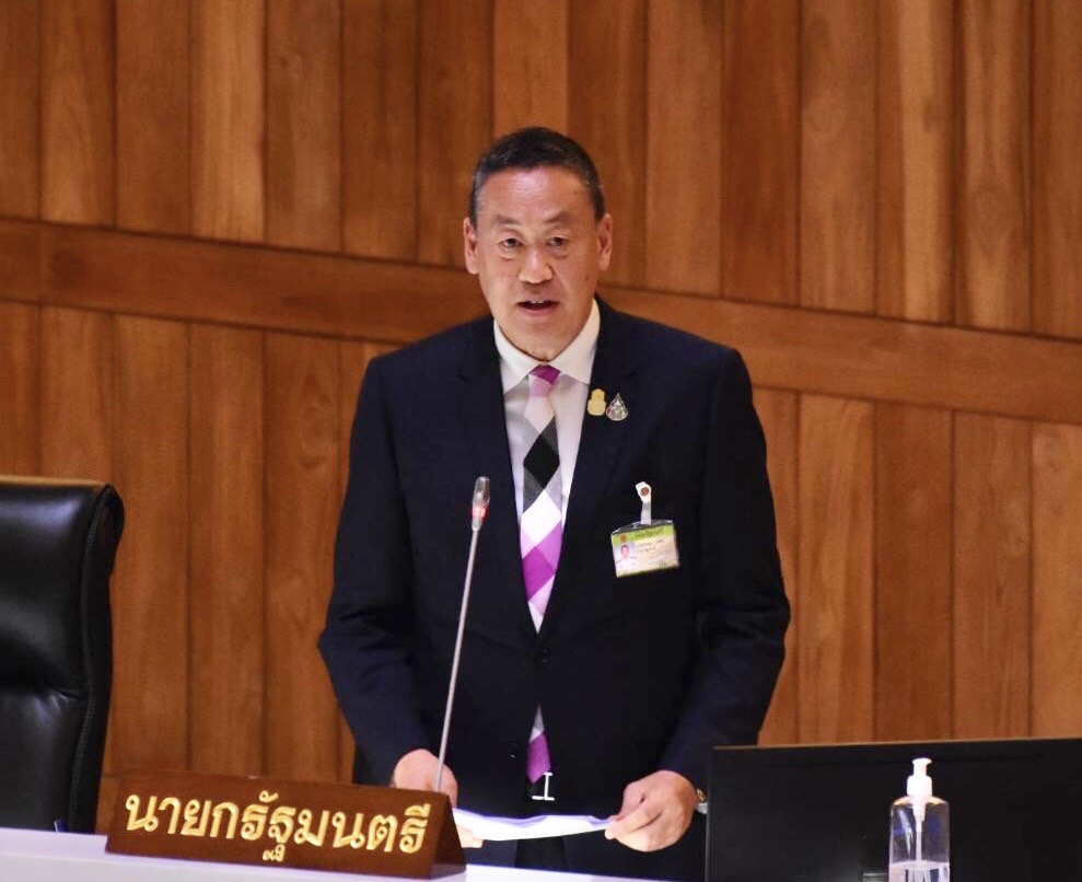 "เศรษฐา" ย้อน "ฝ่ายค้าน" อย่าทำตัวเป็น "แมลงวี่" จ้องเล่นการเมือง ถามกลับปราบยางแบบไหนราคาตก ลั่น “ตัวจริง เสียงจริง รัฐบาลเพื่อประชาชน”