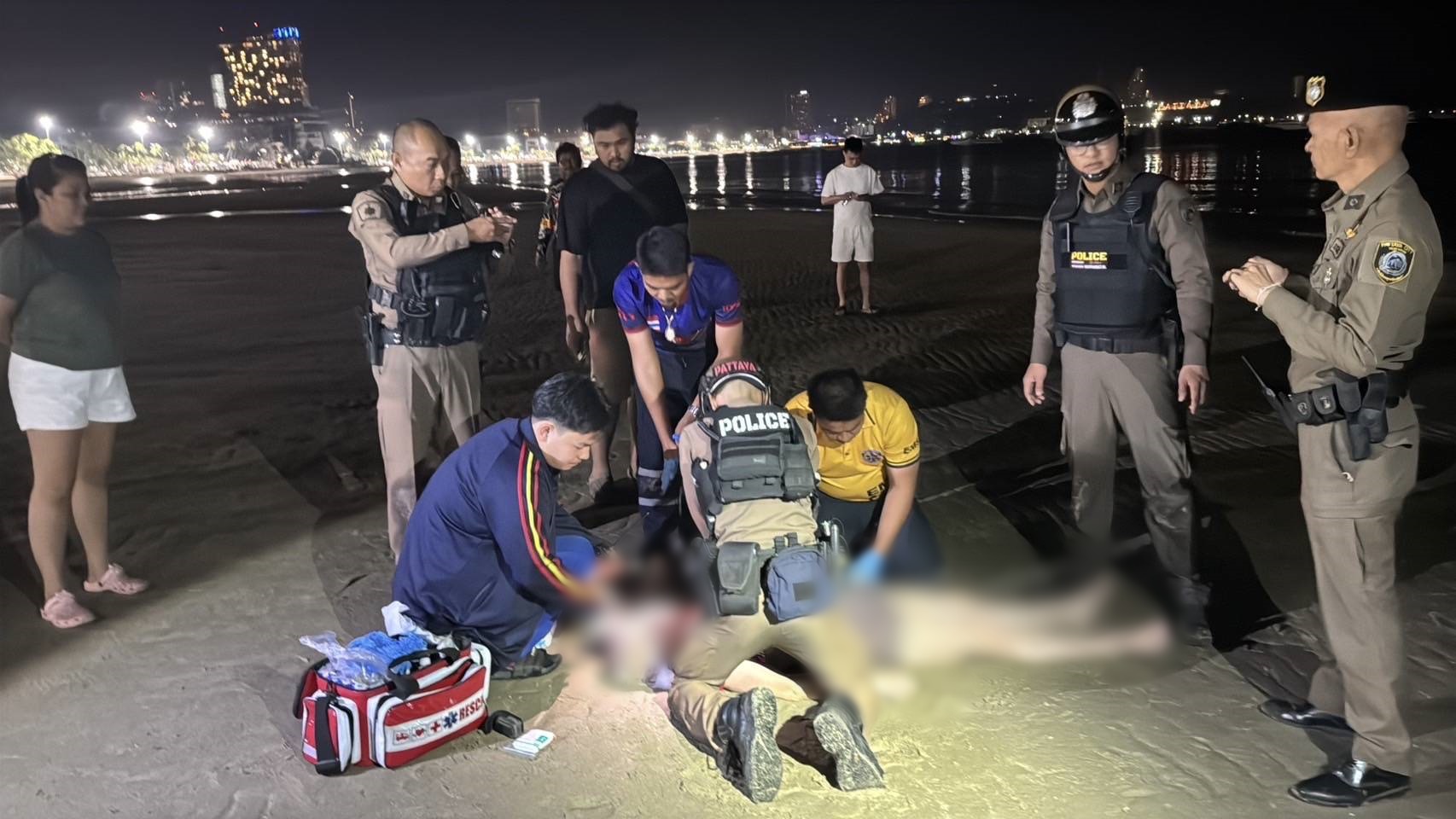 แหม่มรัสเซีย ลงเล่นน้ำทะเล ถูกตะคริวคร่าชีวิตสลดริมหาดพัทยา