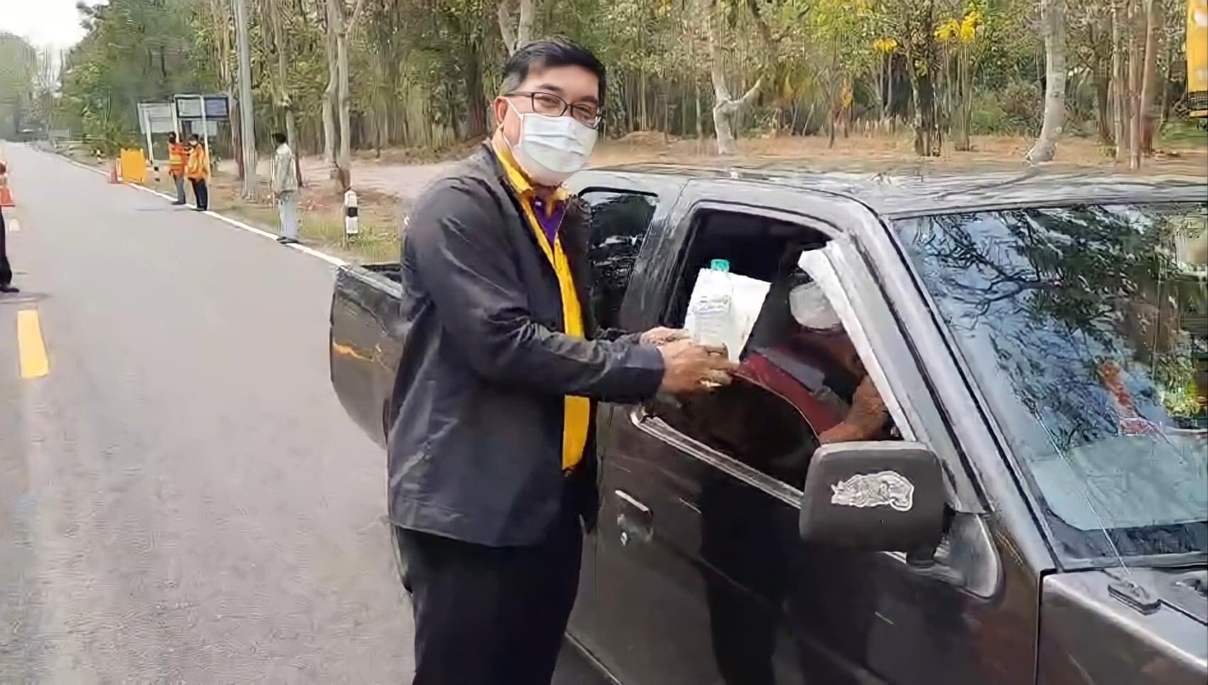  แขวงทางหลวงอุตรดิตถ์ที่ 2 เปิดศูนย์อำนวยความสะดวกและปลอดภัย  ช่วงเทศกาลสงกรานต์ 2565
