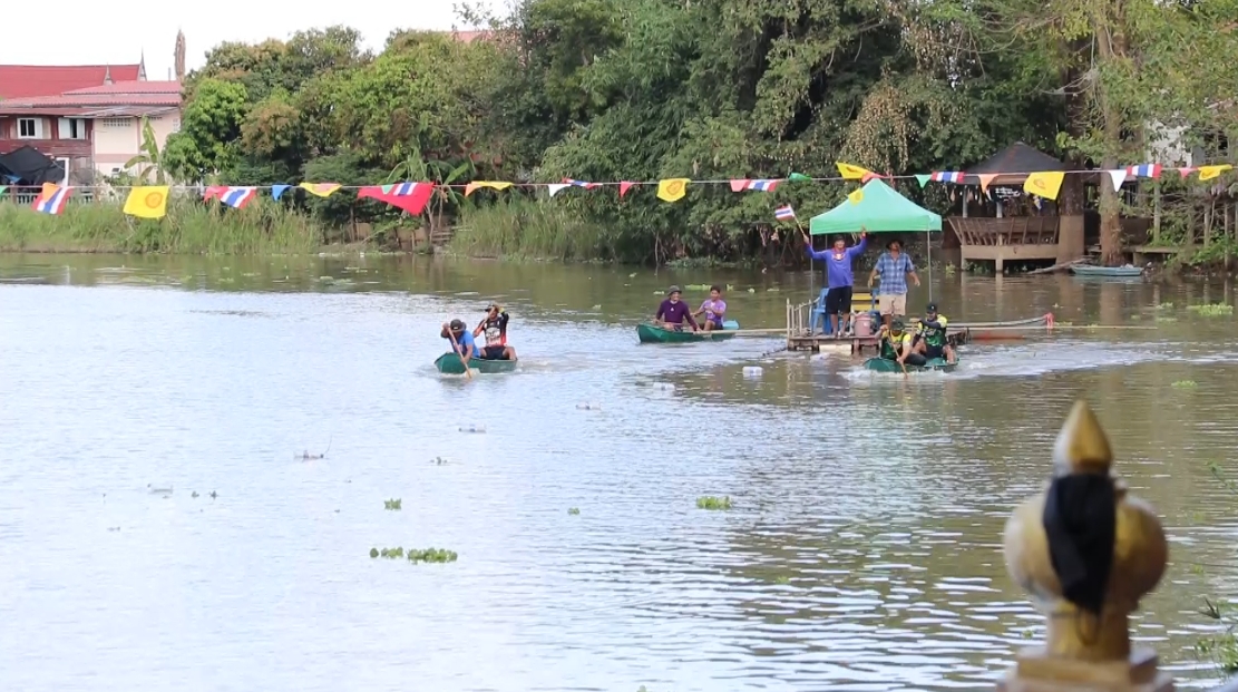 สุพรรณบุรีจัดประเพณีแข่งขันพายเรือพื้นบ้านสร้างความสามัคคี