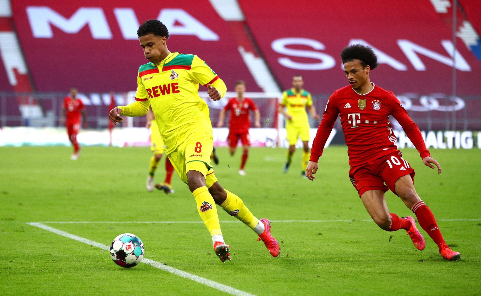 "บาเยิร์น" เปิดรังถล่ม "โคโลญจน์" 5-1 