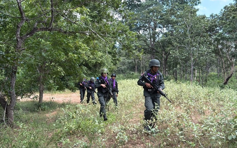 ตชด.12 เข้มแนวชายแดนไทย–กัมพูชา ลาดตระเวนป้องกันลักลอบเข้าเมืองผิดกฎหมาย