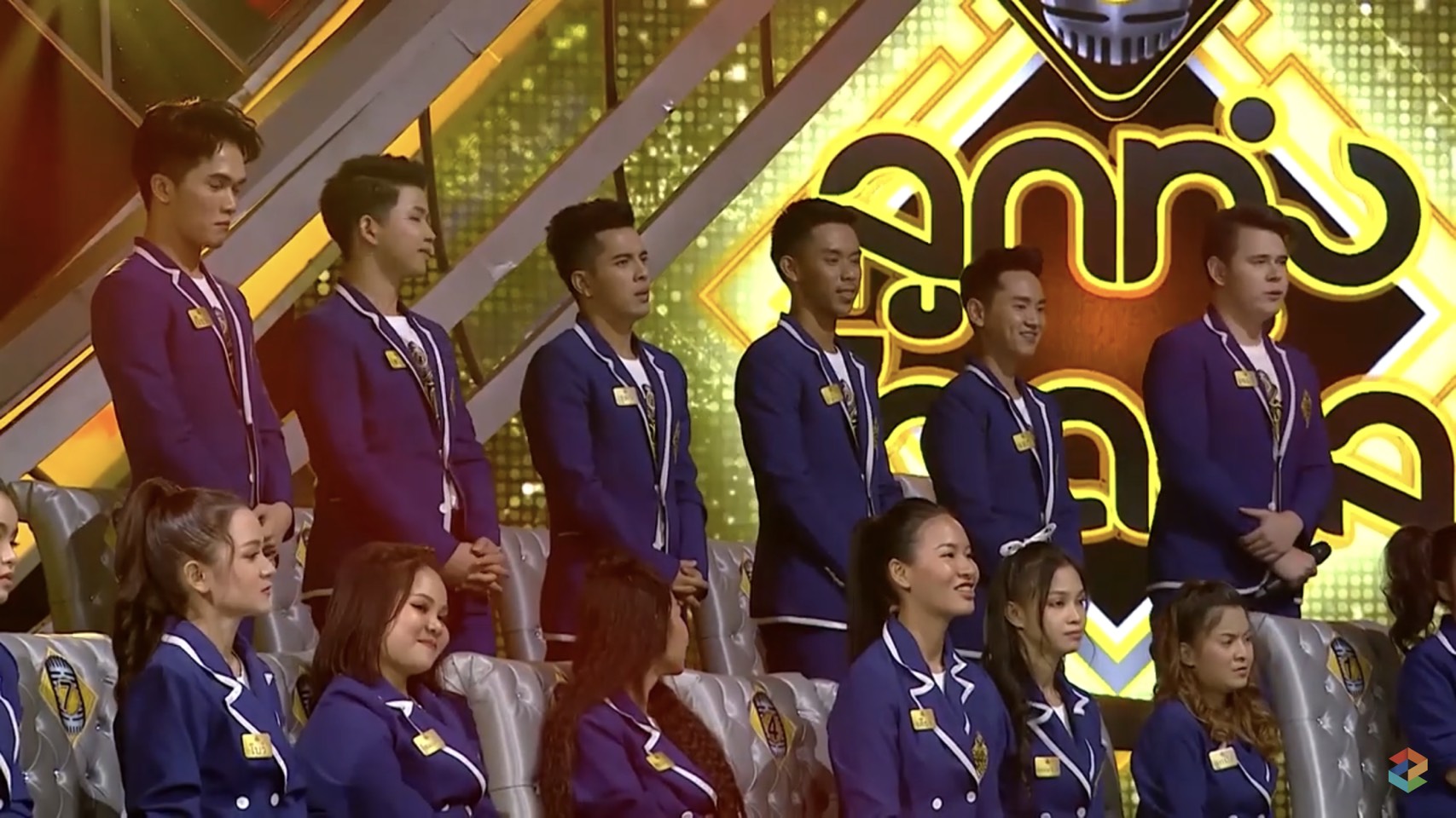 "เบลล์-เจมส์" ศิษย์เก่า "ลูกทุ่งไอดอล" กลับมาทวงฝัน! ครองอันดับ 1 ชาย-หญิง ในรอบออดิชั่น เสียงทรงพลังพากรรมการขนลุก