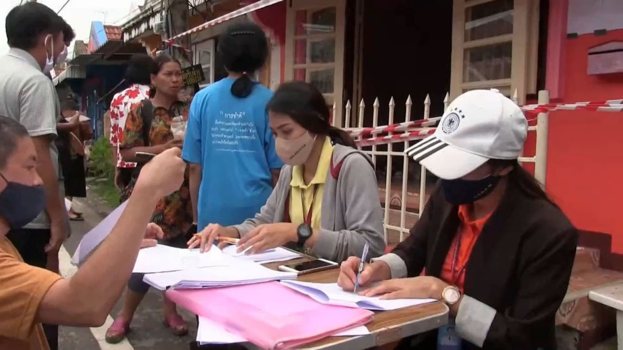 กองช่างอบต. สั่งระงับการใช้เหตุบ้านทรุดแล้ว 20 คูหา 