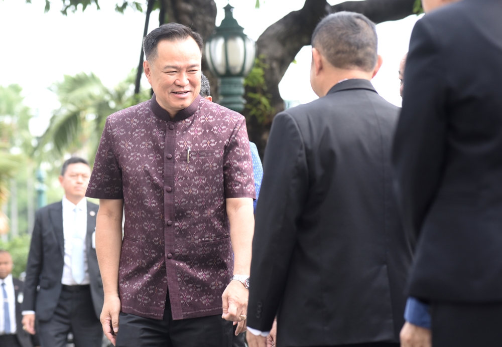 "อนุทิน" เซ็นตั้ง "ปลัดมท." ปธ.สอบข้อเท็จจริงปมใช้ "งบประกันสังคม-ปลัดฯแรงงาน" ย้ำต้องชัดเจนโดยเร็ว