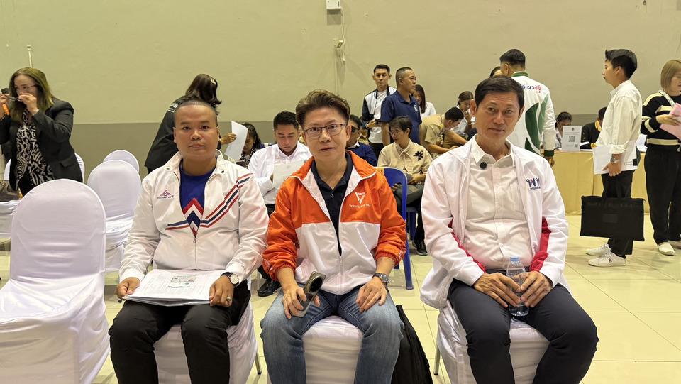 ปทุมธานีเดือด! เปิดสมัคร สส. วันแรก หลายพรรคใหญ่แห่ชิงพื้นที่