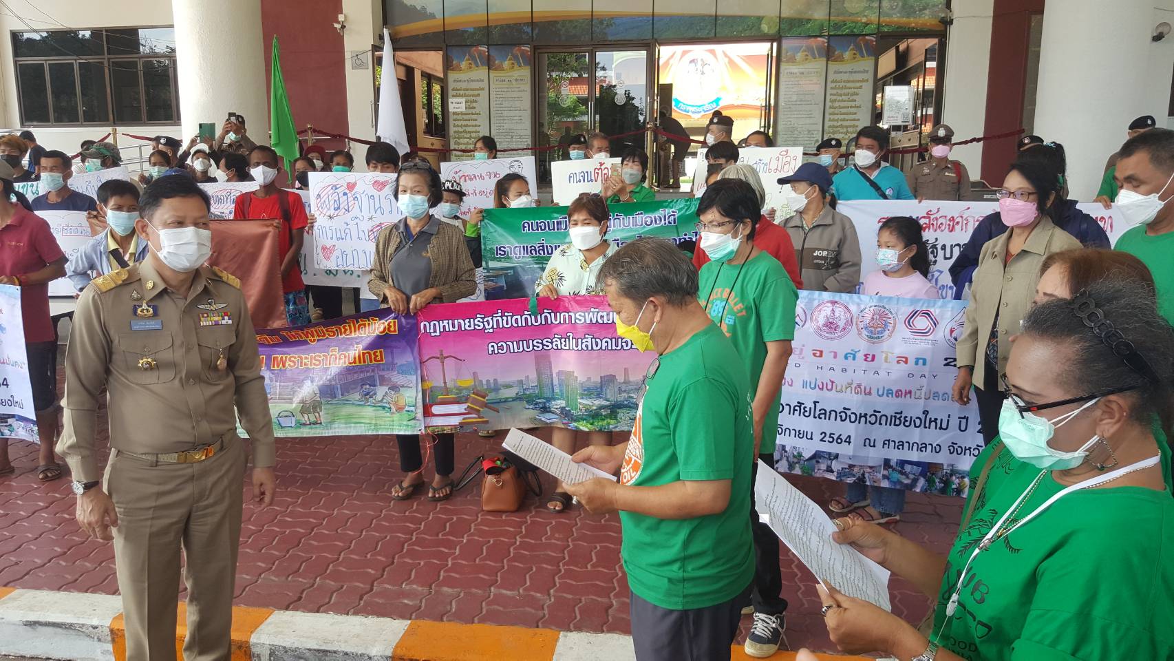 เครือข่ายขบวนองค์กรชุมชนเปิดเวทีรณรงค์ที่อยู่อาศัยโลกจังหวัดเชียงใหม่