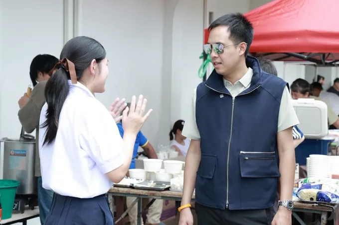 ‘สส.ภูมิใจไทย’ ซัดฝ่ายค้านจ้องจับผิด! ยัน พ.ร.ก.กู้เงิน 4 แสนล้าน อัดฉีดเข้ากระเป๋าประชาชนตรงๆ ไร้ทุจริต มั่นใจ ‘อนุทิน’ แจงซักฟอกได้แน่