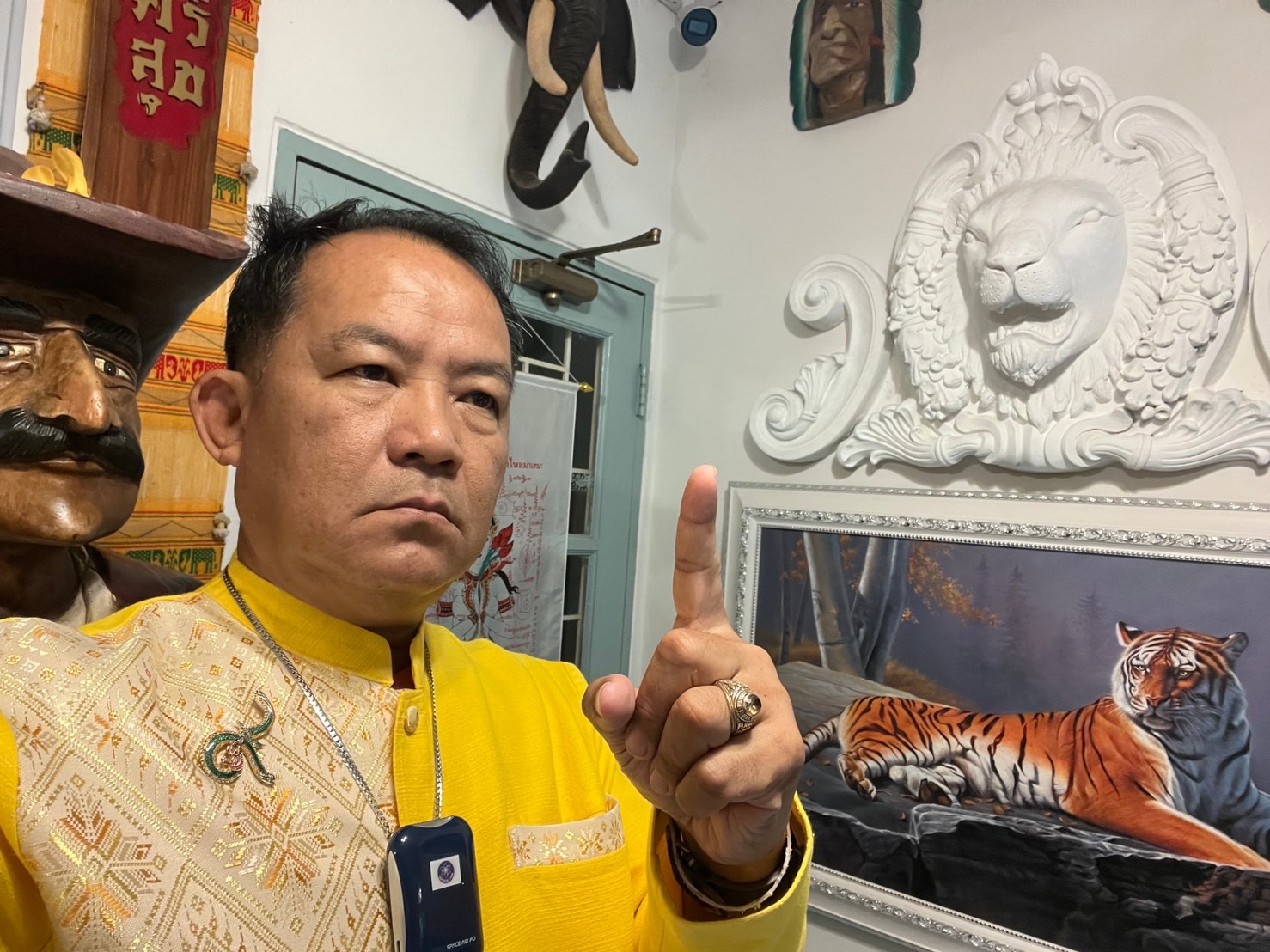 'ศรีสุวรรณ'จี้'ผู้ว่าฯ ชัชชาติ' เอาผิดแกนนำม็อบคณะหลอมรวมประชาชน