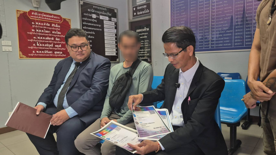 พ่ออินฟลูดังบุรีรัมย์เข้าพบตำรวจ รับค้างจ่ายเงินค่าข้าวชาวนาจริง ยืนยันพร้อมชดใช้ ปัดหลายข้อกล่าวหา 