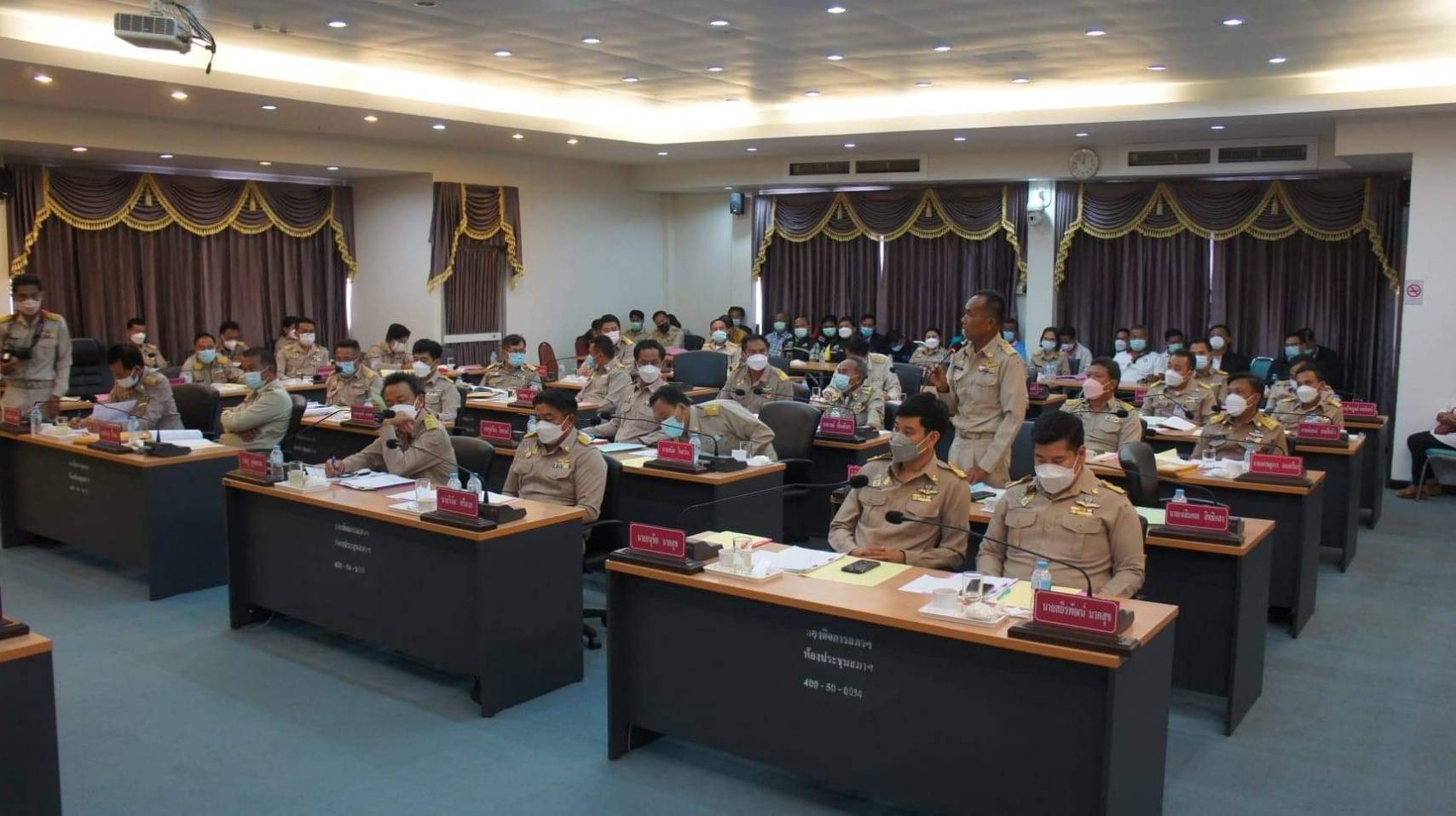 อบจ.ยโสธรประชุมสภาแก้ปัญหาความเดือดร้อนประชาชน