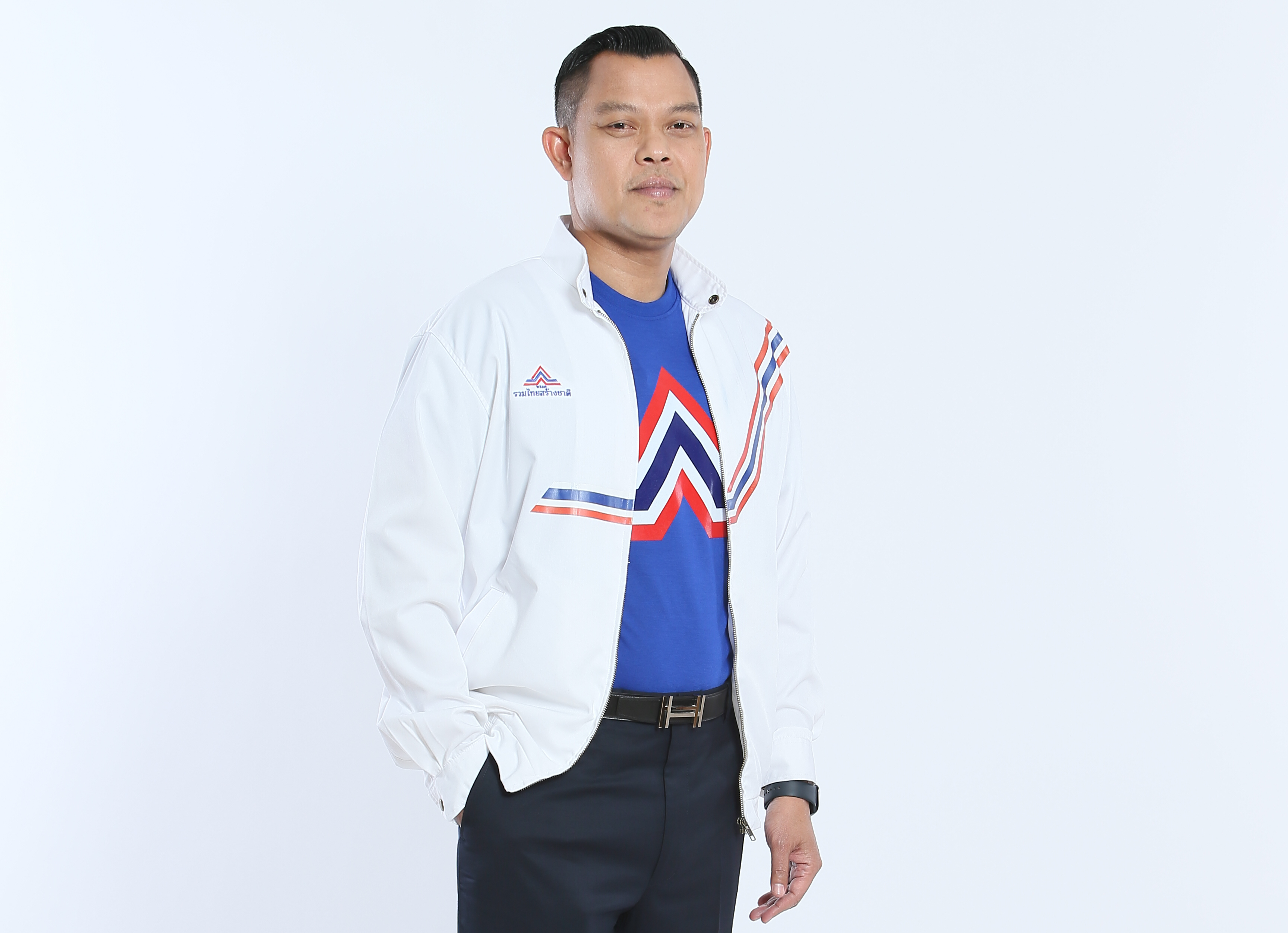"รทสช."นัด "36 ส.ส." ติวเข้ม 27 มิ.ย. ก่อนโหวตประธานสภา "ธนกร" ซัด "เลขาฯเพื่อไทย" ความจำสั้น ชี้เป็นสิทธิทบ.ดูแล "อดีตผู้นำ"