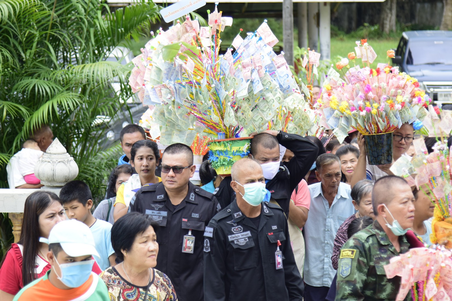 กฐินสามัคคีรวมใจชาวไทยพุทธ สู่ชายแดนใต้