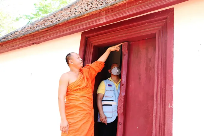 คนร้ายเข้าโจรกรรมขโมยตัดประตูพระอุโบสถวัดนครชุมโบราณสถานอายุราว800ปีคาดเป็นพวกเล่นของ