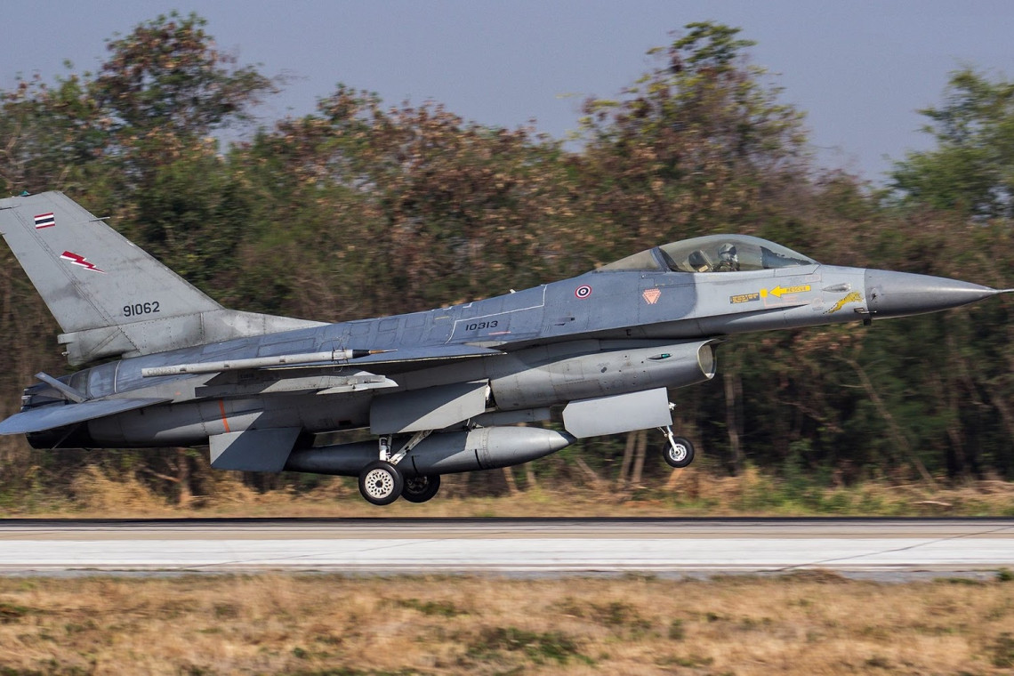 กองทัพอากาศ ส่ง F16 บินปฏิบัติการ 2 ระลอก ในพื้นที่แนวรบพระวิหาร และภูมะเขือ ตัดกำลังปืนใหญ่ และจรวด BM21 ของกัมพูชา