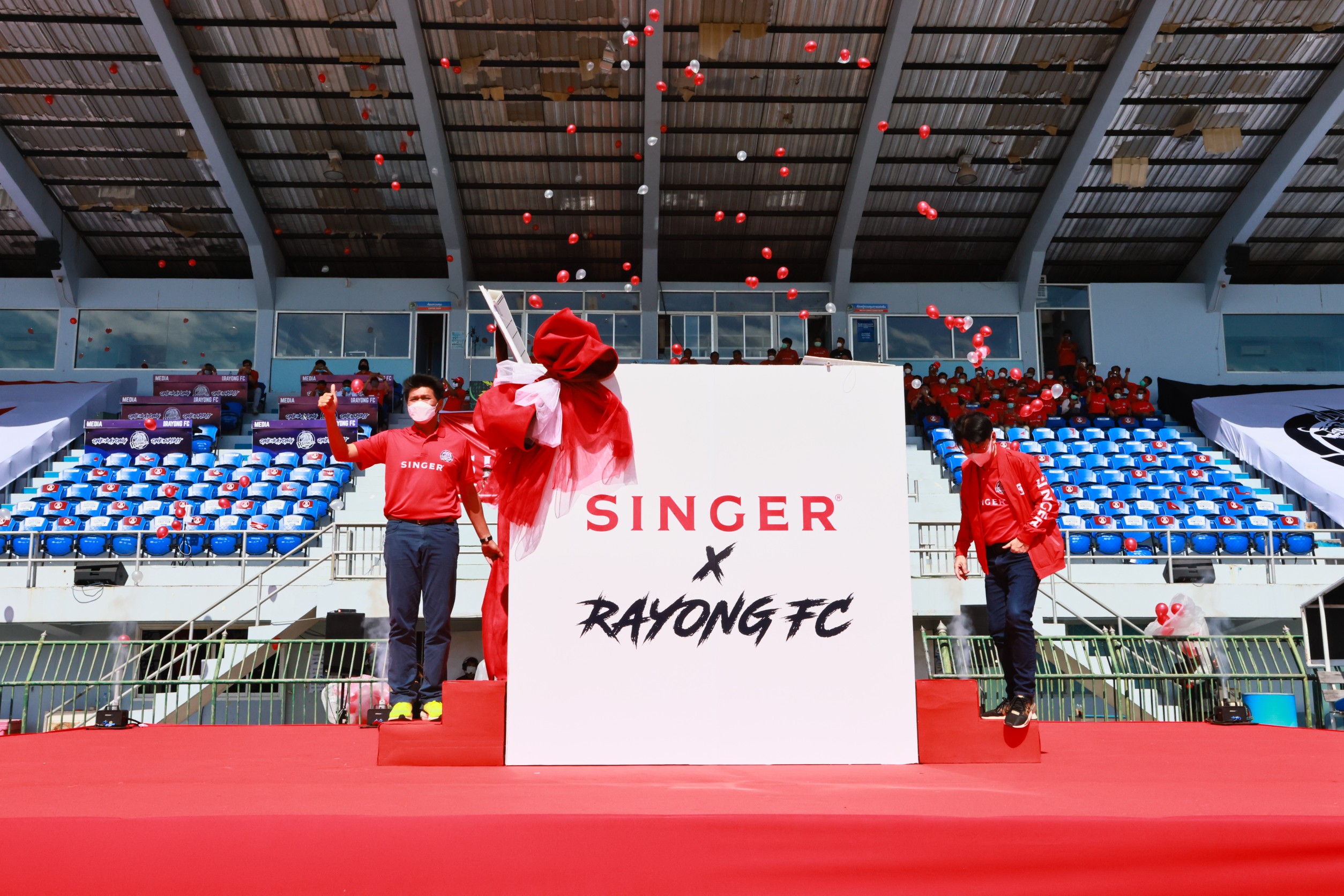 “ม้านิลมังกร” ระยอง เอฟซี เปิดตัวสปอนเซอร์รายใหม่สนับสนุนสโมสร สู้ศึกไทยลีก 2 