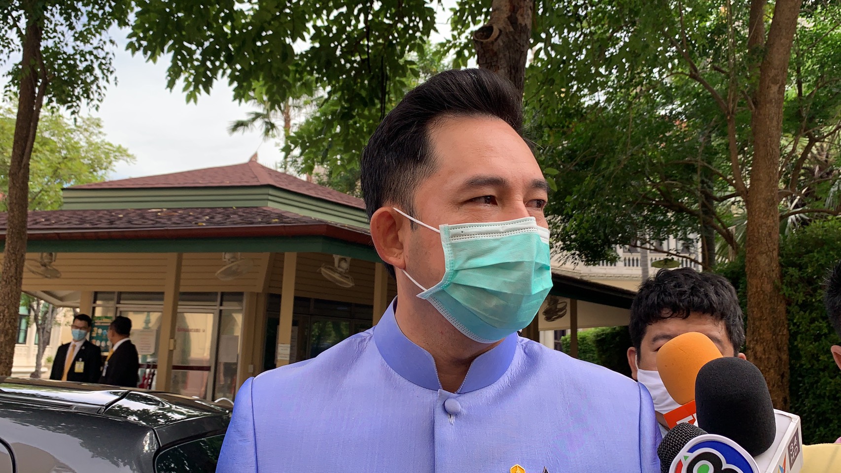 “อิทธิพล” แจงรอกกต.แจ้งจัดประชุมใหญ่วิสามัญ ย้ำ ความเห็นต่างในพรรคเรื่องปกติ บอก ”บิ๊กป้อม” ผู้ใหญ่ที่ทุกคนยอมรับ   