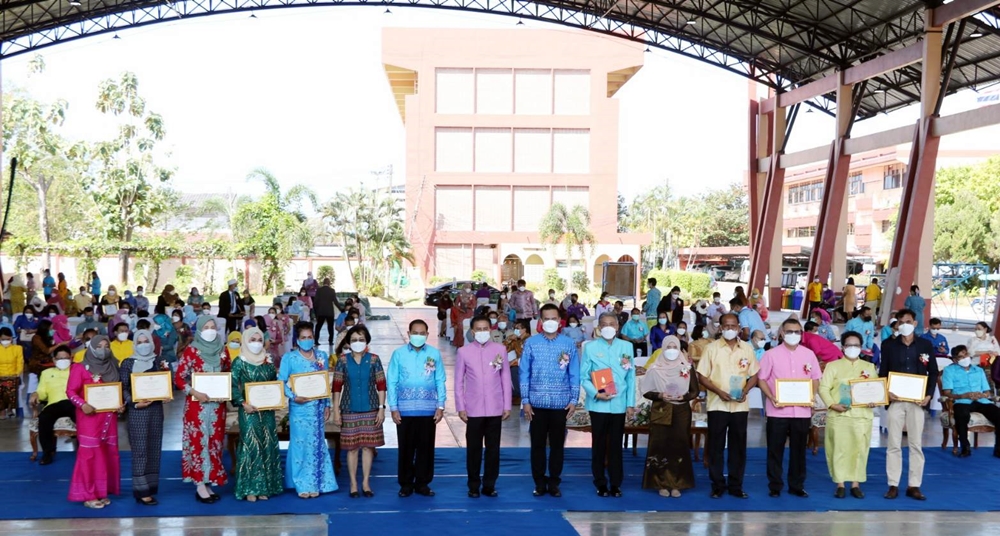 สตูล จัดงานวันครู ร่วมรำลึกพระคุณครู เชิดชูเกียรติบุคลากรทางการศึกษา