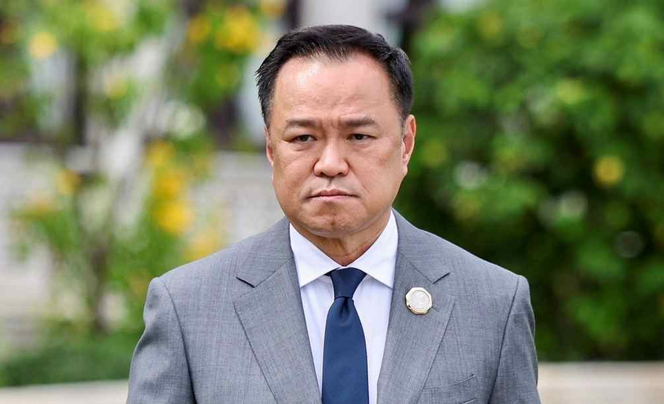 "นายกฯอนุทิน" เผยเป็นคนขอให้ "วรภัค" ลาออกจาก รมช.คลัง หลังถูกข้อครหา ยันไม่ใช้กลไกรัฐจัดการคู่แข่งการเมือง