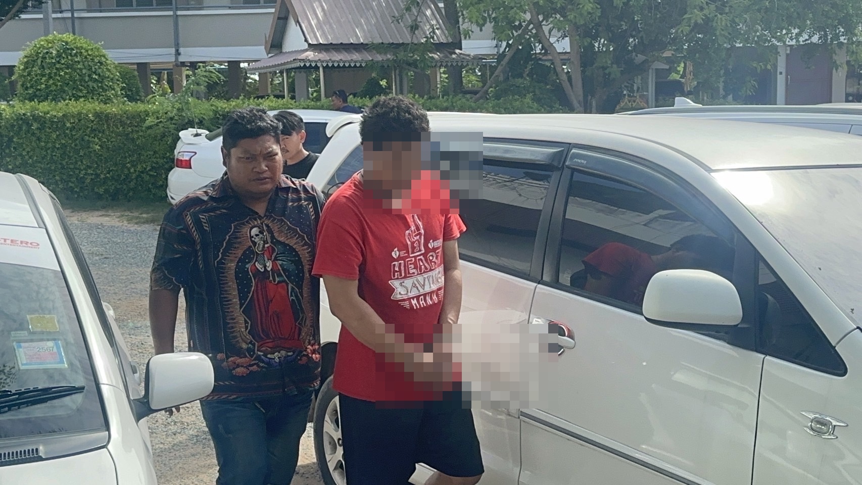 รวบหนุ่มสุโขทัยติดพนันออนไลน์ชิงทรัพย์บริษัทไฟแนนซ์กลางวันแสกๆ