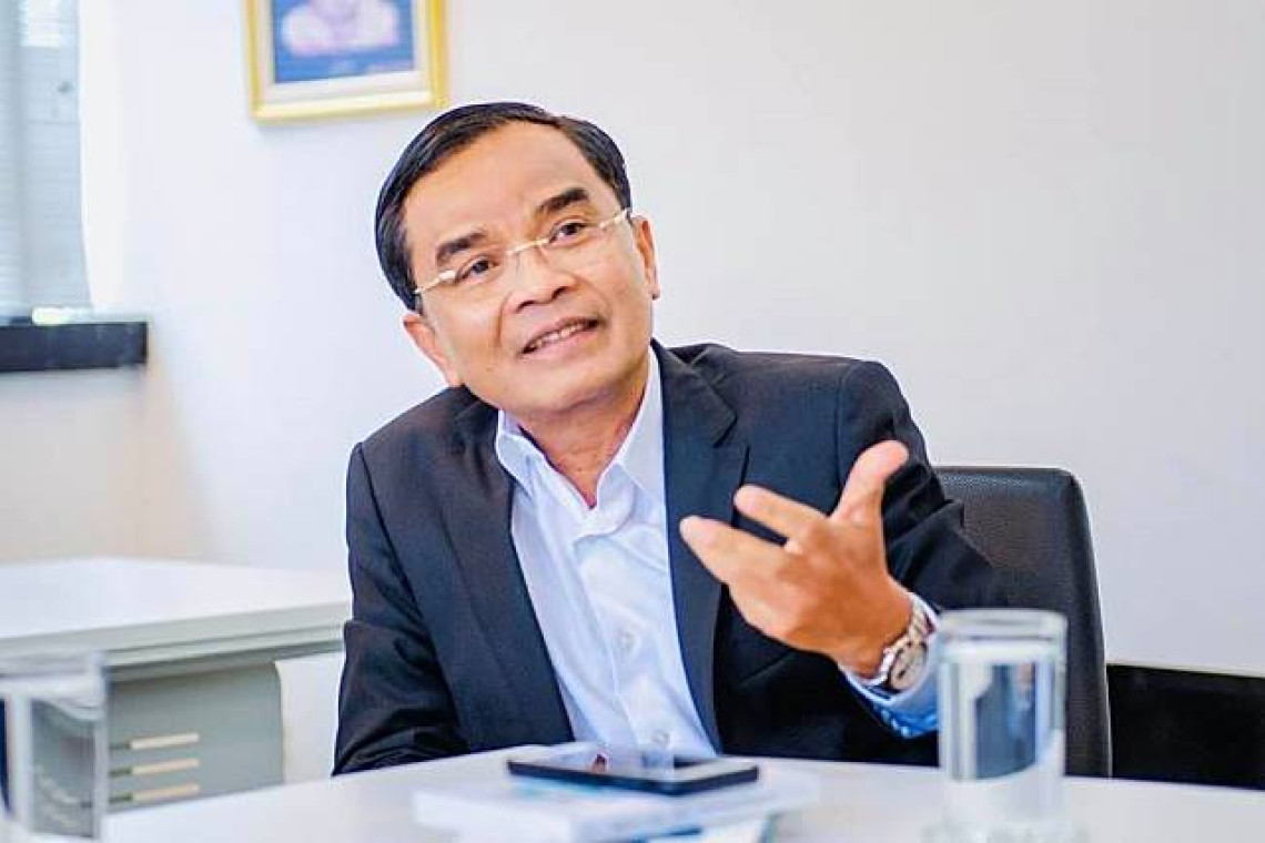 'นิพิฏฐ์' ซัด 'เด็จพี่-พายัพ' ตำหนิ 'ชวน หลีกภัย' ยกย่อง 'ทักษิณ' ไม่ลืมหูลืมตา 