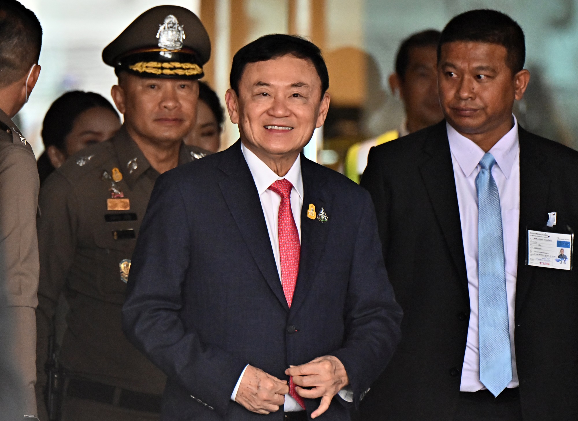 "ราชทัณฑ์" แถลง "ทักษิณ" มีอาการแน่นหน้าอก ส่งตัวเข้ารักษาที่ รพ.ตำรวจ