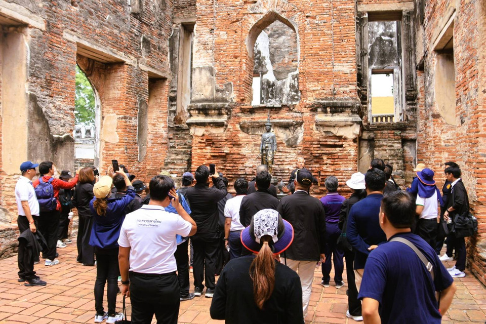 ลพบุรีจัดงานรำลึกสมเด็จพระนารายณ์ฯ ครบ 360 ปี พระราชวังเมืองละโว้ ชวนสัมผัสประวัติศาสตร์ผ่านแสง สี เสียง 
