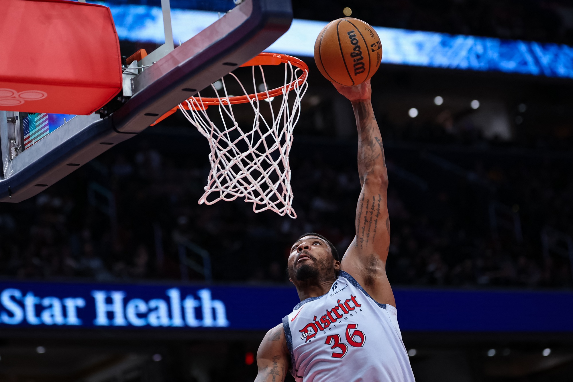 "มาร์คัส สมาร์ท" เซ็นสัญญา 2 ปี มูลค่า 11 ล้านเหรียญสหรัฐ ย้ายซบ "แอลเอ เลเกอร์ส" 