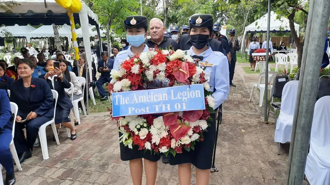 ชาวอุบล พร้อมผู้แทนชาวต่างชาติ ร่วมจัดงานวันรำลึกแห่งความดีชาวอุบลราชธานี วันที่ 11 เดือน 11 เวลา 11:00 น 