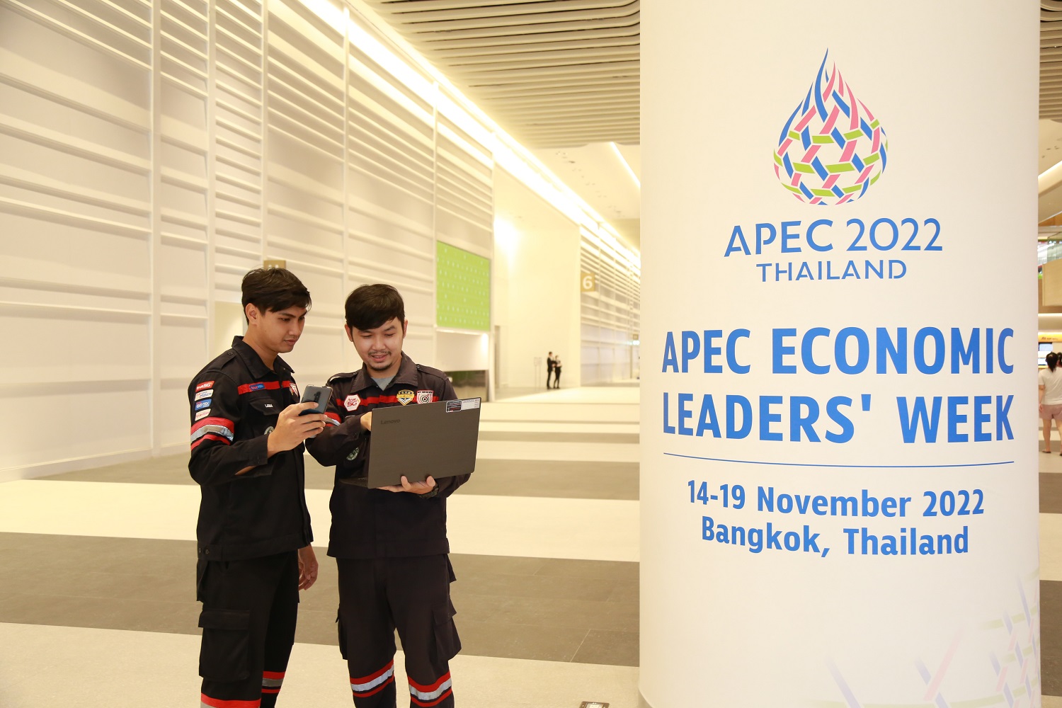 "ทรู" เชิญคนไทยต้อนรับผู้นำเอเปค จัดเต็มเครือข่ายสื่อสาร แรงทุกพื้นที่ทั่วกรุงเทพฯ 
