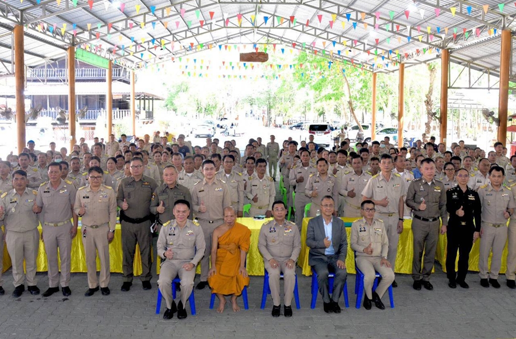 ผวจ.ระยอง เปิดโครงการเสริมสร้างการมีส่วนร่วมป้องกันและแก้ปัญหาเสพติดในหมู่บ้าน/ชุมชน