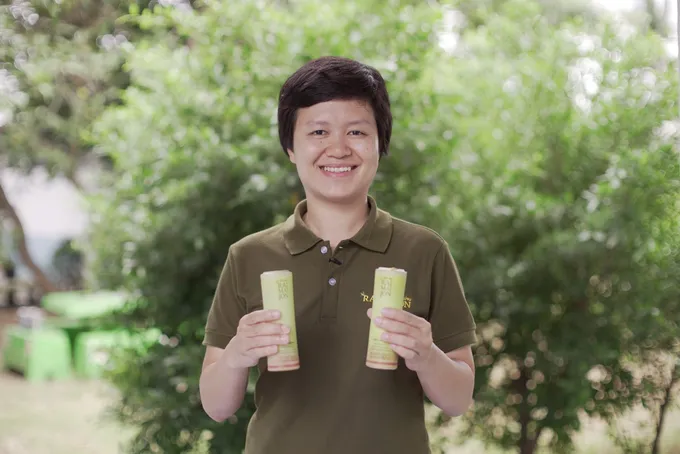‘น้ำอ้อยไร่ไม่จน’ ทางออกใหม่ของเกษตรกรผู้ปลูกอ้อย