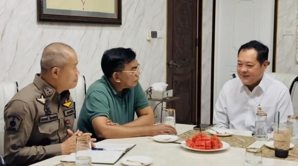 "พ.ต.อ.ทวี"นอนนราฯเกาะติดคดียิงสส.กมลศักดิ์ ล่าสุดตำรวจพบเบาะแสะโยงผู้บงการแล้ว